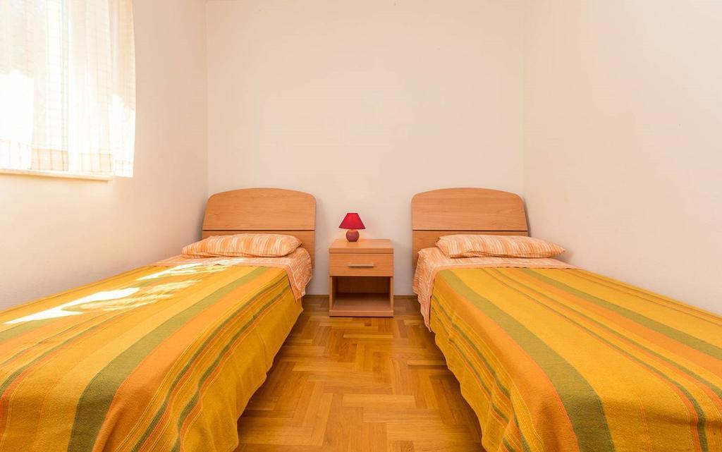 Apartments Verde Premantura Exterior photo